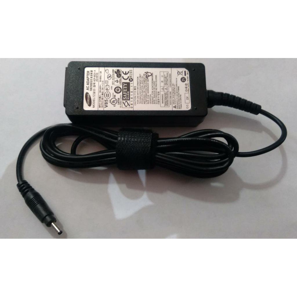 CARGADOR LAPTOP 19V-2.1A PUNTA FINA SAMSUNG GAR: 3 MESES AREA 3