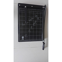 GUILLOTINA A3 -NEGRO -20 HOJAS METAL TOWER GAR: 3 MESES AREA 6